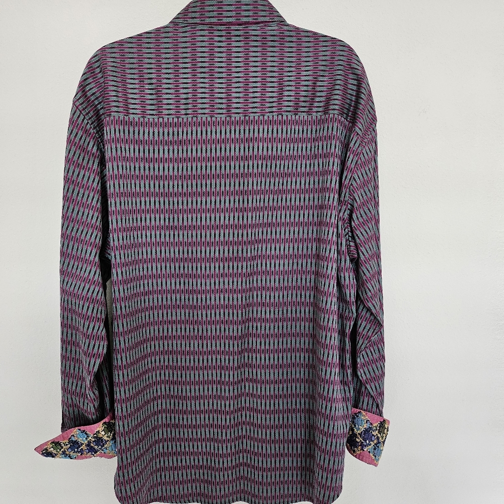 Robert Graham Button Up Shirt - Picture 2 of 11
